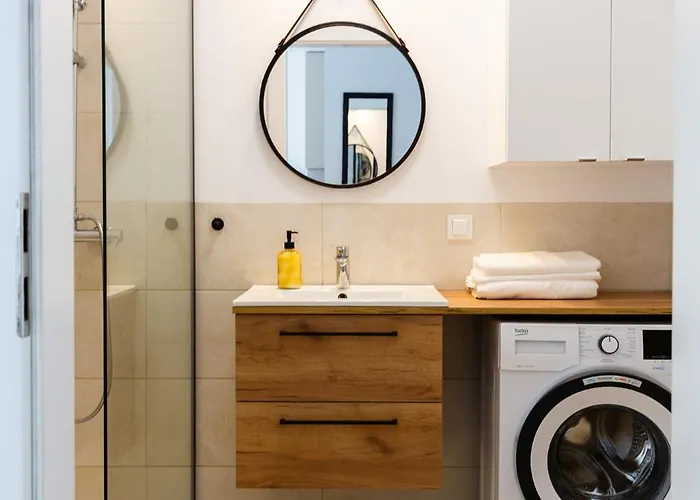 Luxury National Stadium City Apartament Apartman *